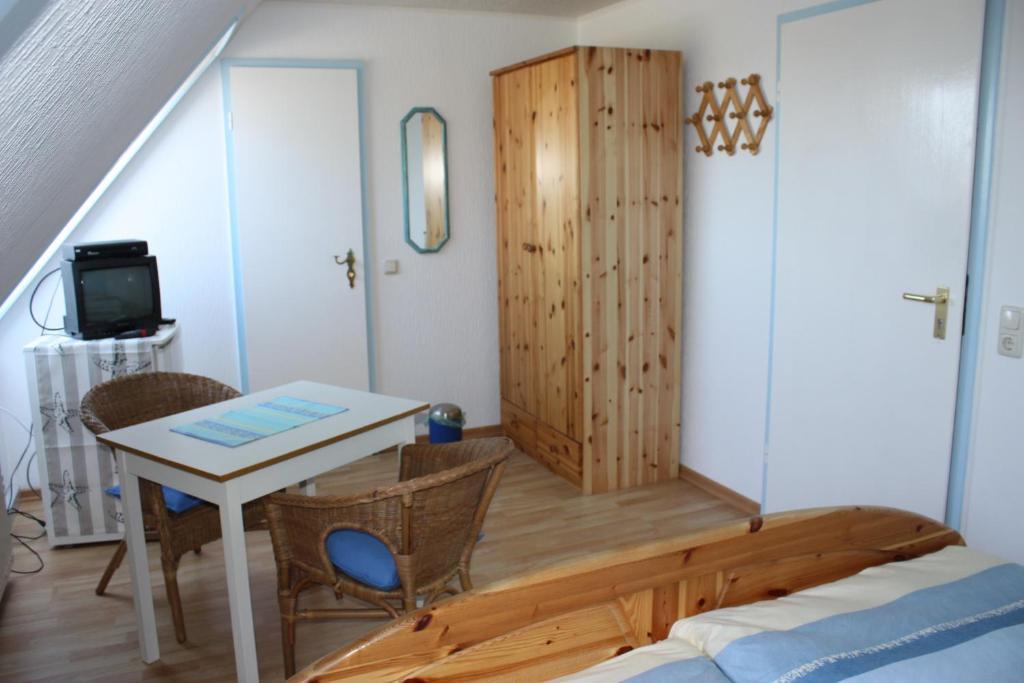 Pension Vorm Darss Hirschburg Chambre photo