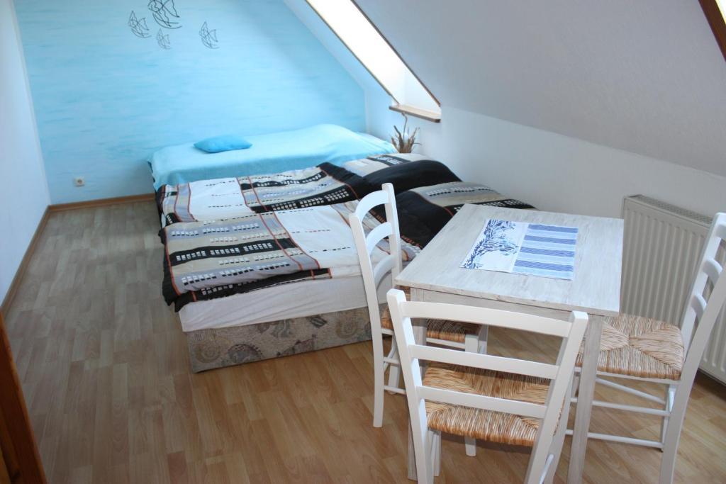 Pension Vorm Darss Hirschburg Chambre photo